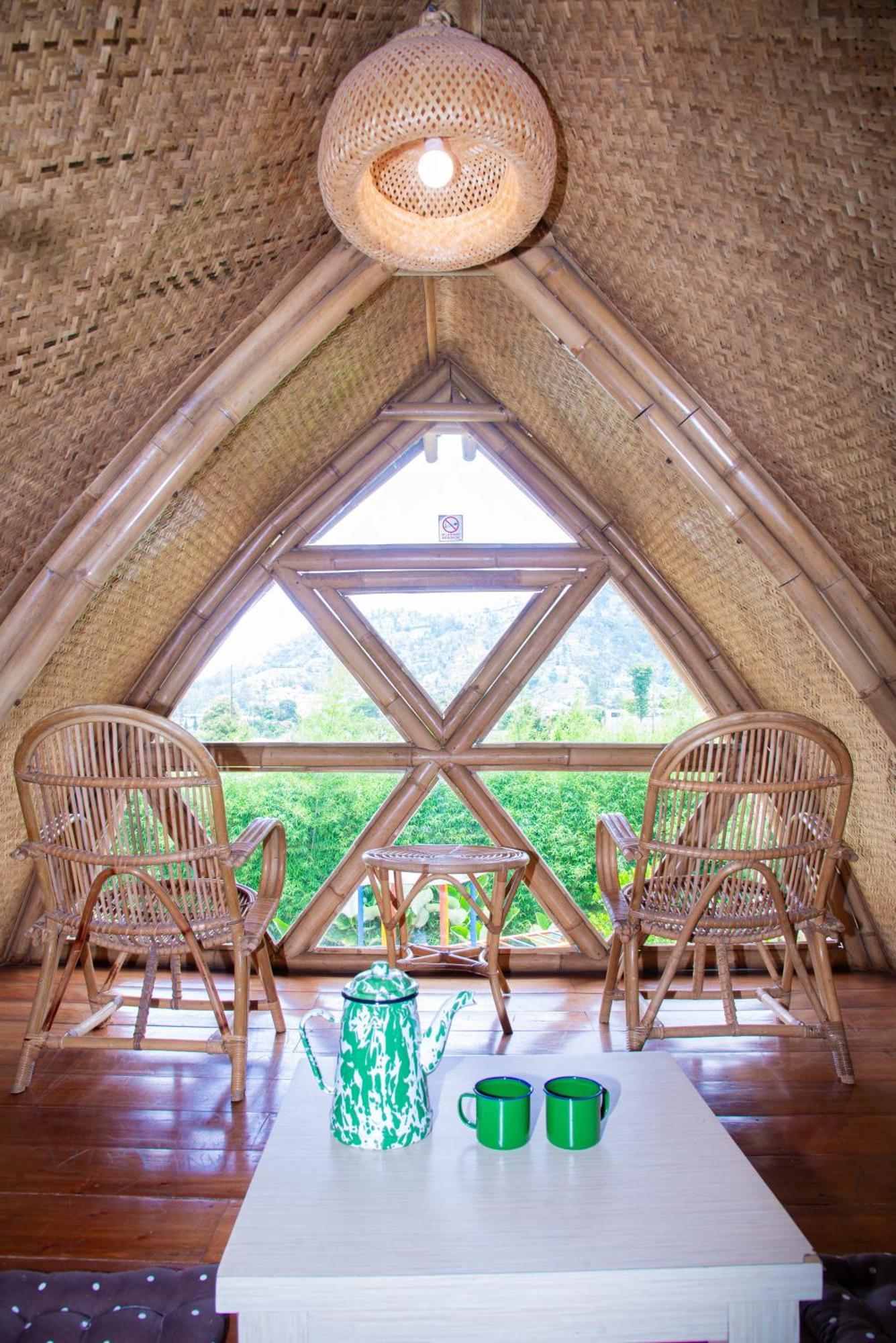 Villa Chavaminerva Bambu - Lembang Cikareumbi Exterior foto
